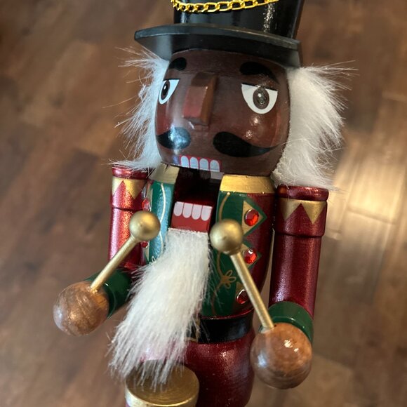 Metallic Nutcracker Drummer Figurine-Brown - Picture 3 of 8
